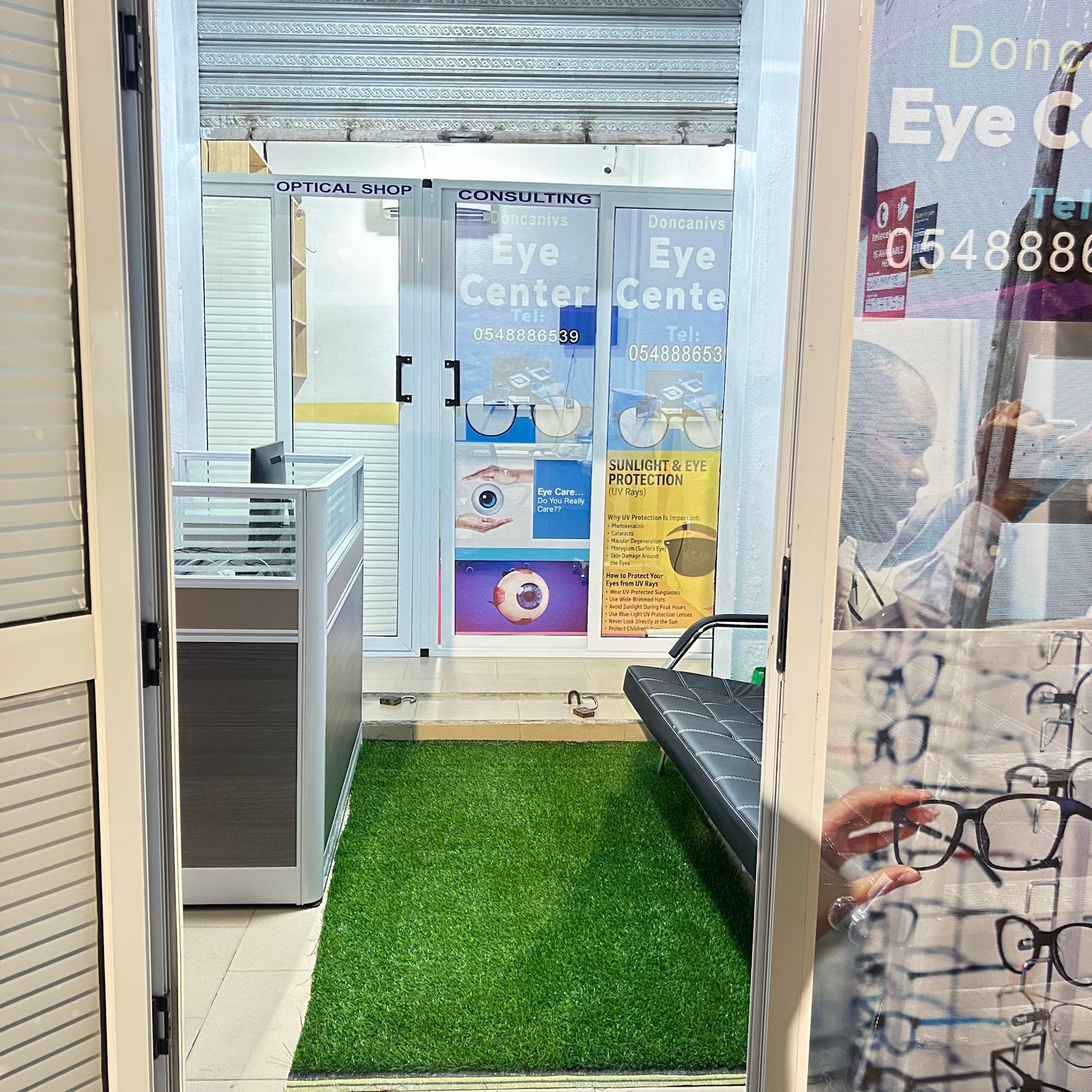 Doncanivs Eye Center optical shop