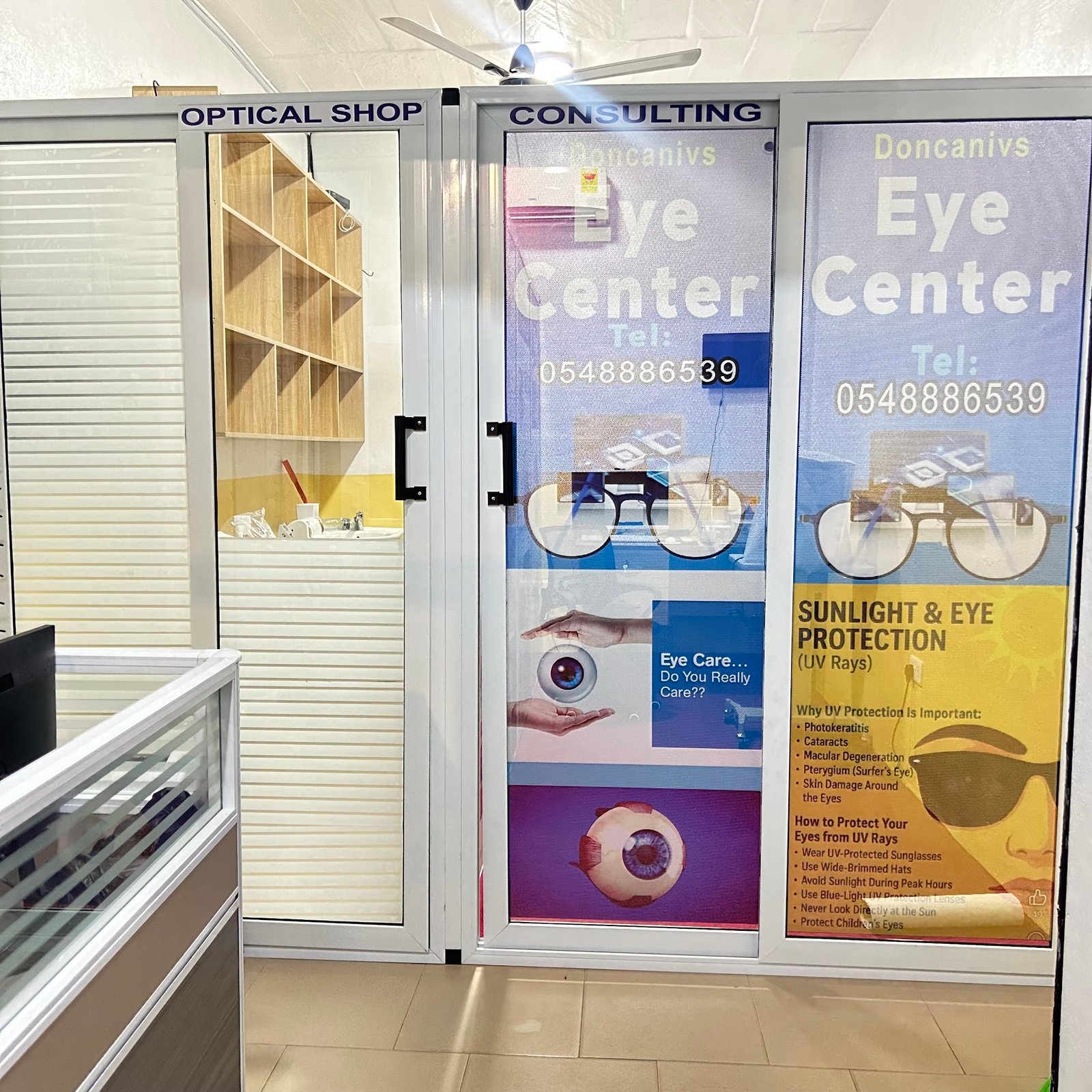 Doncanivs Eye Center optical shop and consulting area
